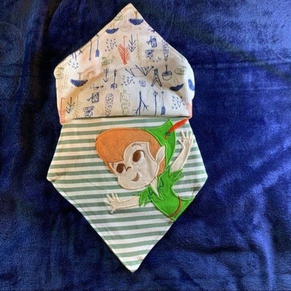 Disney Store Peter Pan Bib Set for Baby - Picture 2 of 8